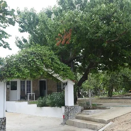 Leonidas Koutsoupia Apartamento Kókkinon Nerón