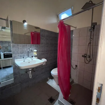 Apartament Leonidas Koutsoupia Kókkinon Nerón