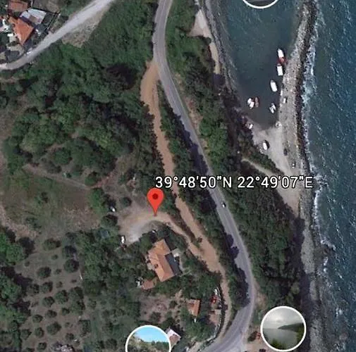 Leonidas Koutsoupia Apartamento *